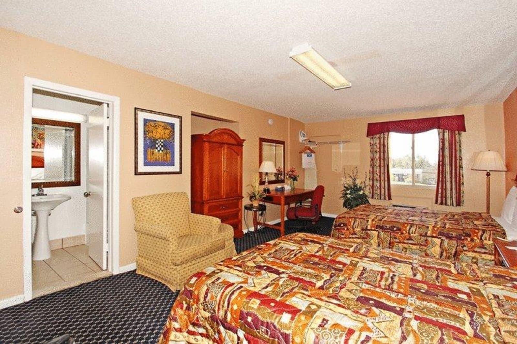 The Regal Inn & Suites Rosedale Exterior photo