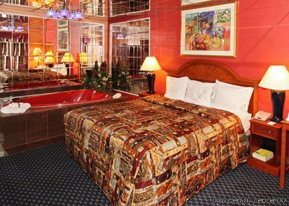 The Regal Inn & Suites Rosedale Room photo